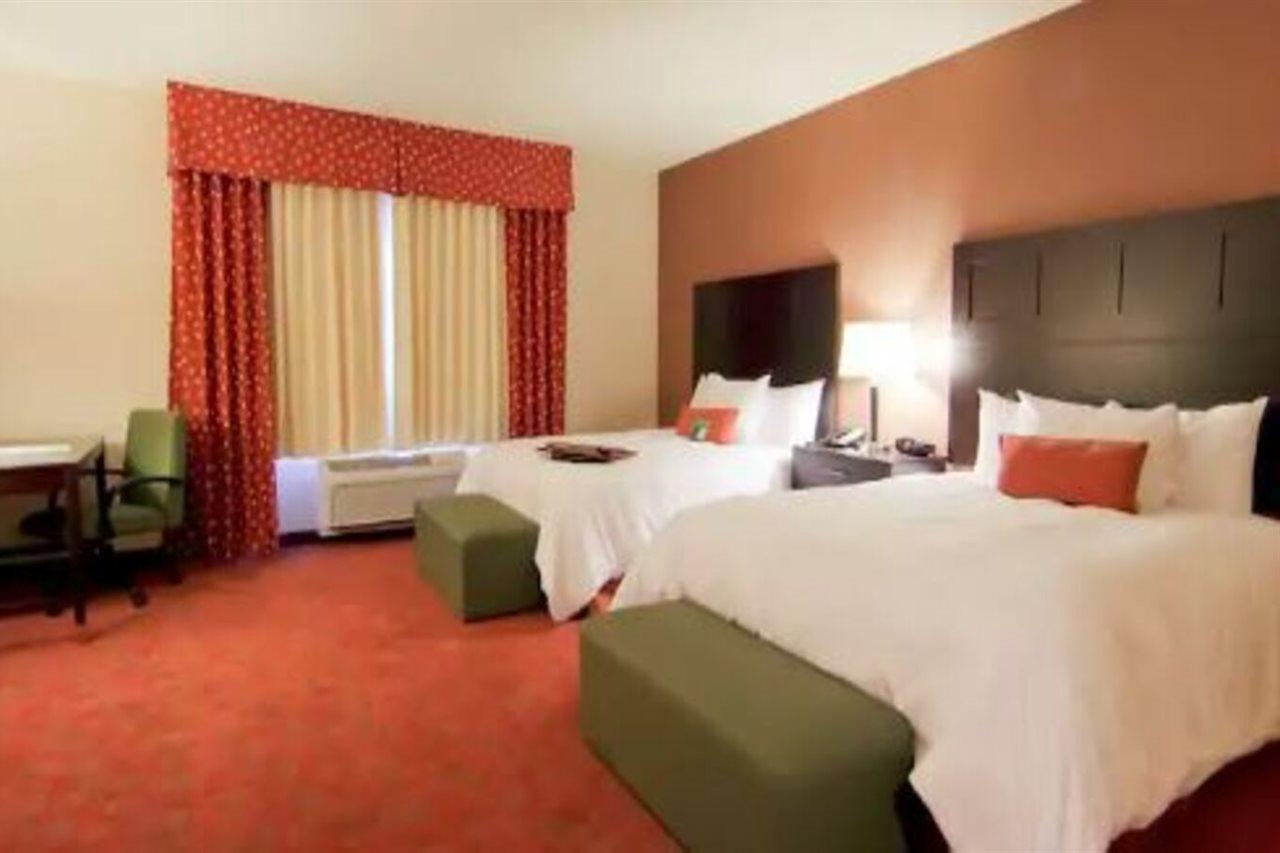 Hampton & By Hilton Seattle/kent Hotel