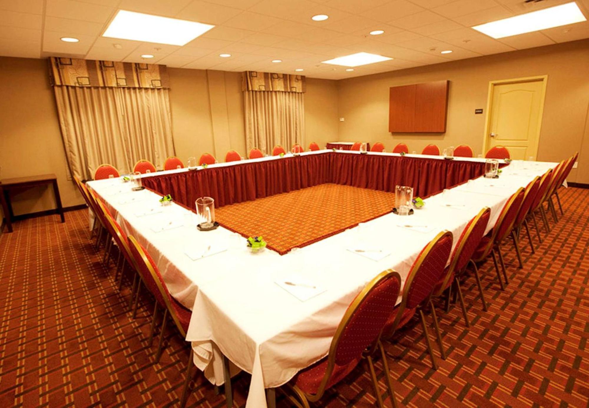 Hampton & By Hilton Seattle/kent Hotel 3*