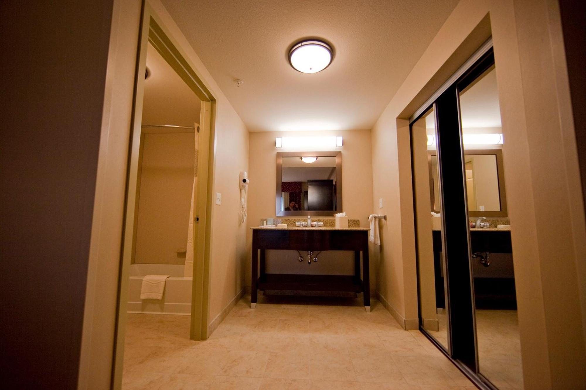 Hotel Hampton & By Hilton Seattle/kent 3*