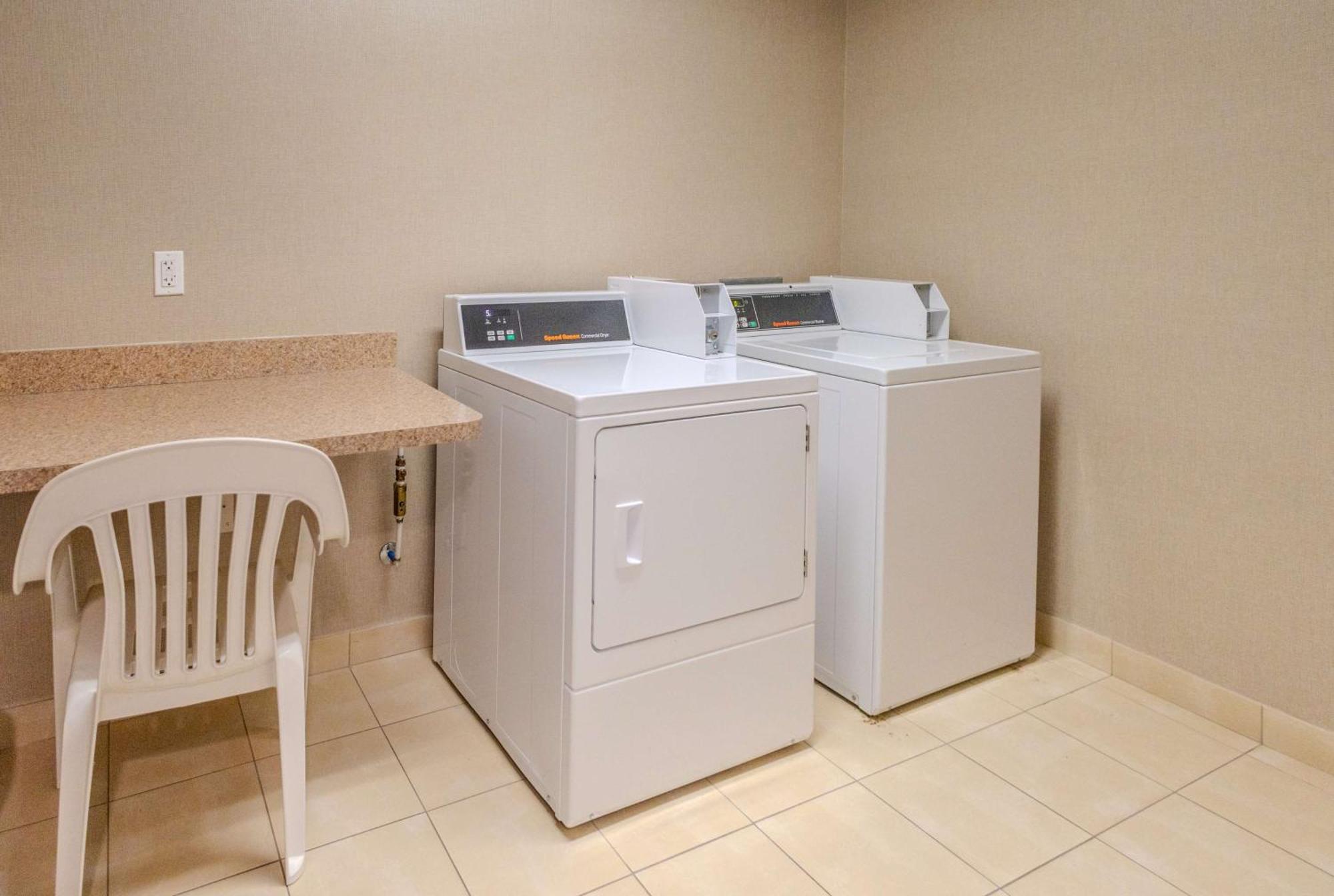 Hotel Hampton & By Hilton Seattle/kent 3*