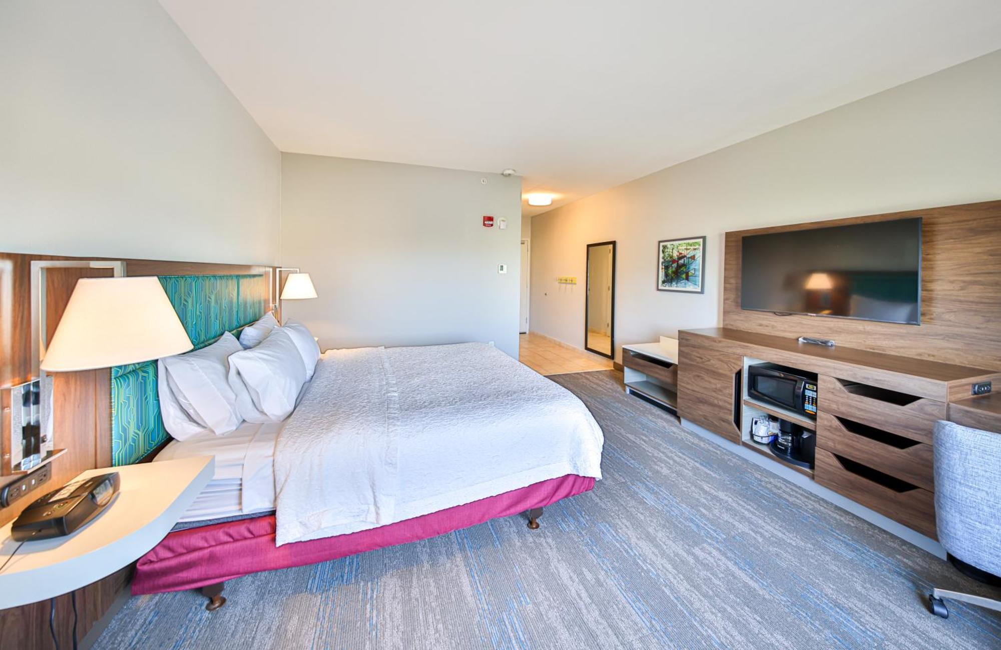 Hampton & By Hilton Seattle/kent Kent