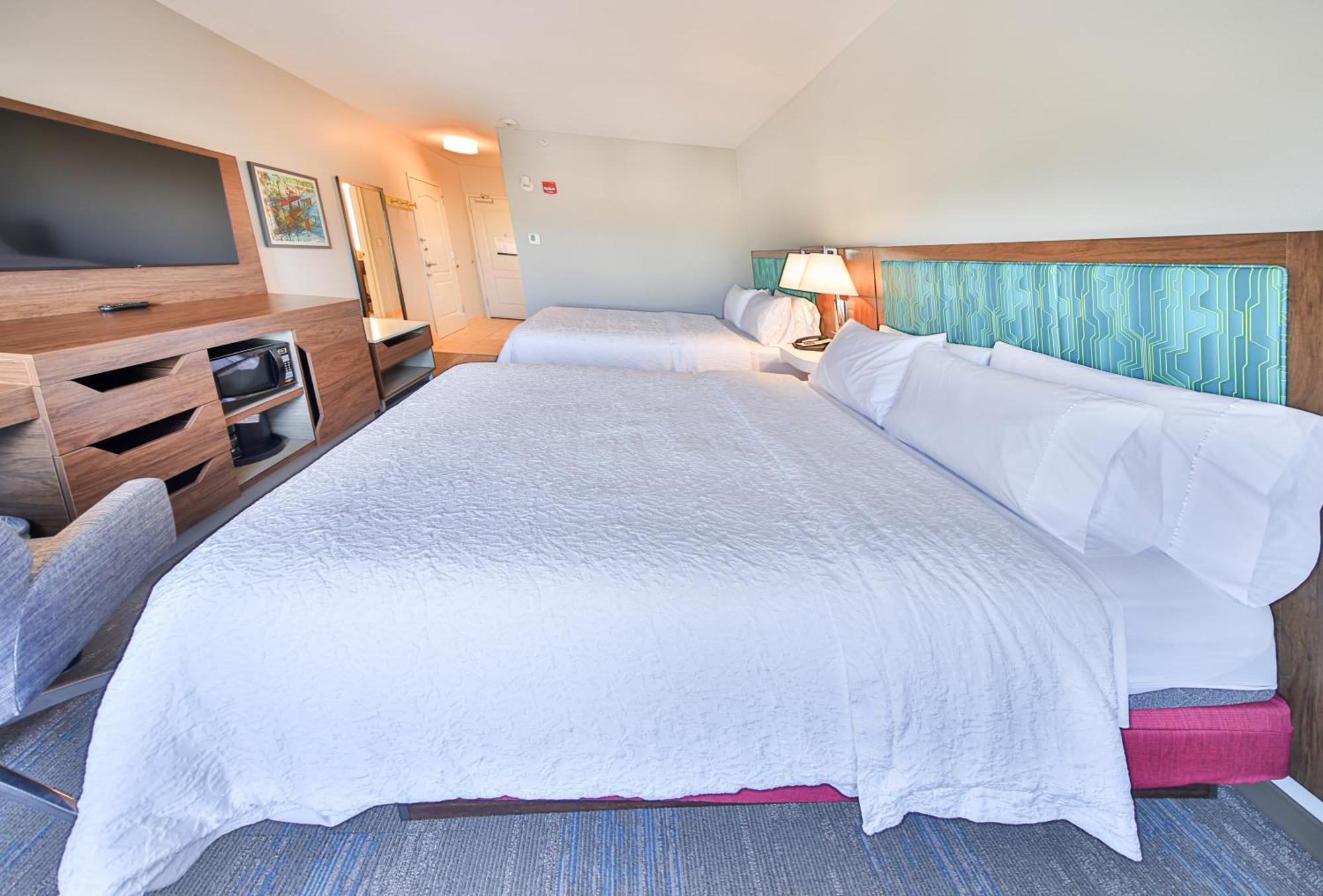 Hampton & By Hilton Seattle/kent